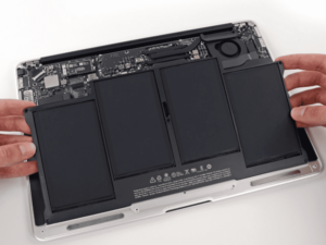 Thay pin macbook series